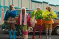 Por qué ‘I Love Boosters’ es la película más salvaje, política y divisiva del año (reseña)