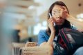La ansiedad antes de un viaje: por qué aeropuertos y estaciones nos ponen tan nerviosos y cómo evitarlo