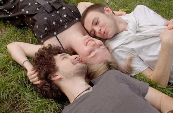 ¿Son las relaciones abiertas y el poliamor la ‘solución’ a la infidelidad?