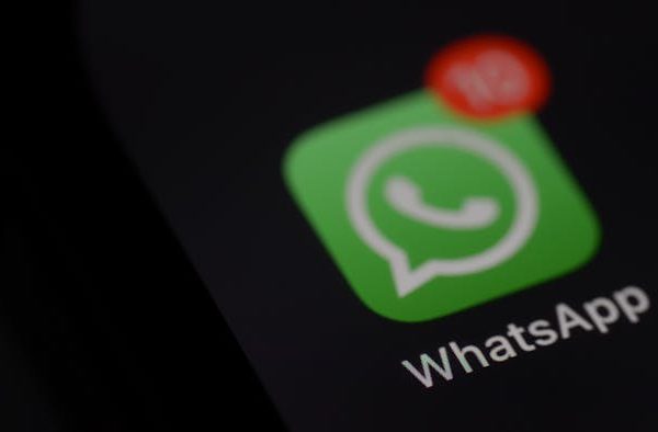 Grupos de padres y madres en WhatsApp: ¿oportunidad o desafío para la convivencia escolar?
