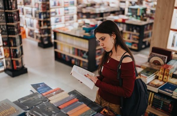 Por qué seguimos comprando libros que no leemos… y por qué nos hace tanta ilusión