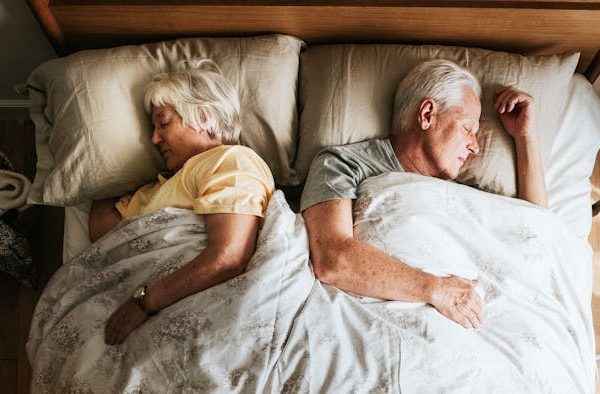 Dormir bien para envejecer mejor