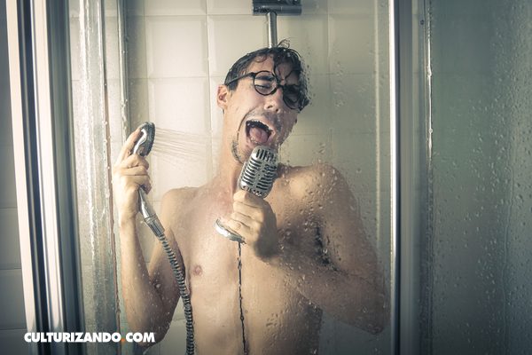 ¿Por qué al cantar en la ducha nuestra voz se oye mejor?