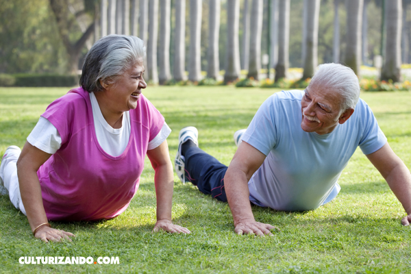 Abuelos Haciendo Ejercicio – Culturizando.com | Alimenta Tu Mente