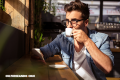 La cafeína actúa diferente en hombres que en mujeres
