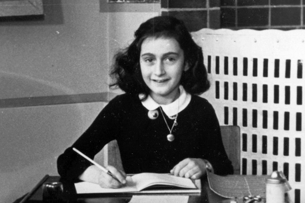 Qué pensaba el padre de Ana Frank sobre su diario?: “Los padres no conocen  a sus hijos” –  | Alimenta tu Mente