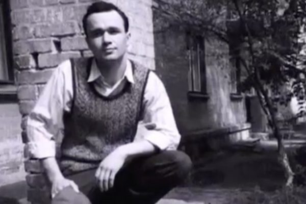 Sergei Ponomarenko: ¿Un OVNI y un viajero en el tiempo?