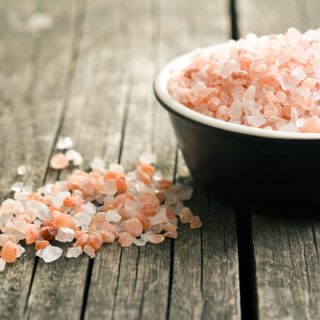 Sal rosa del Himalaya: ¿es realmente más saludable?