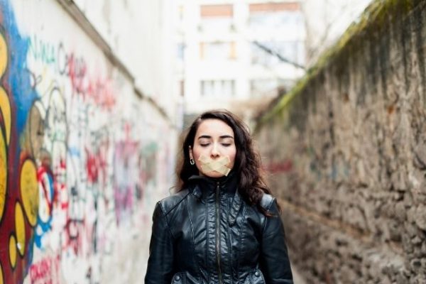 Desinformación y censura, dos herramientas clave de la guerra en Ucrania