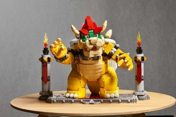 The Mighty Bowser hace su feroz debut en LEGO